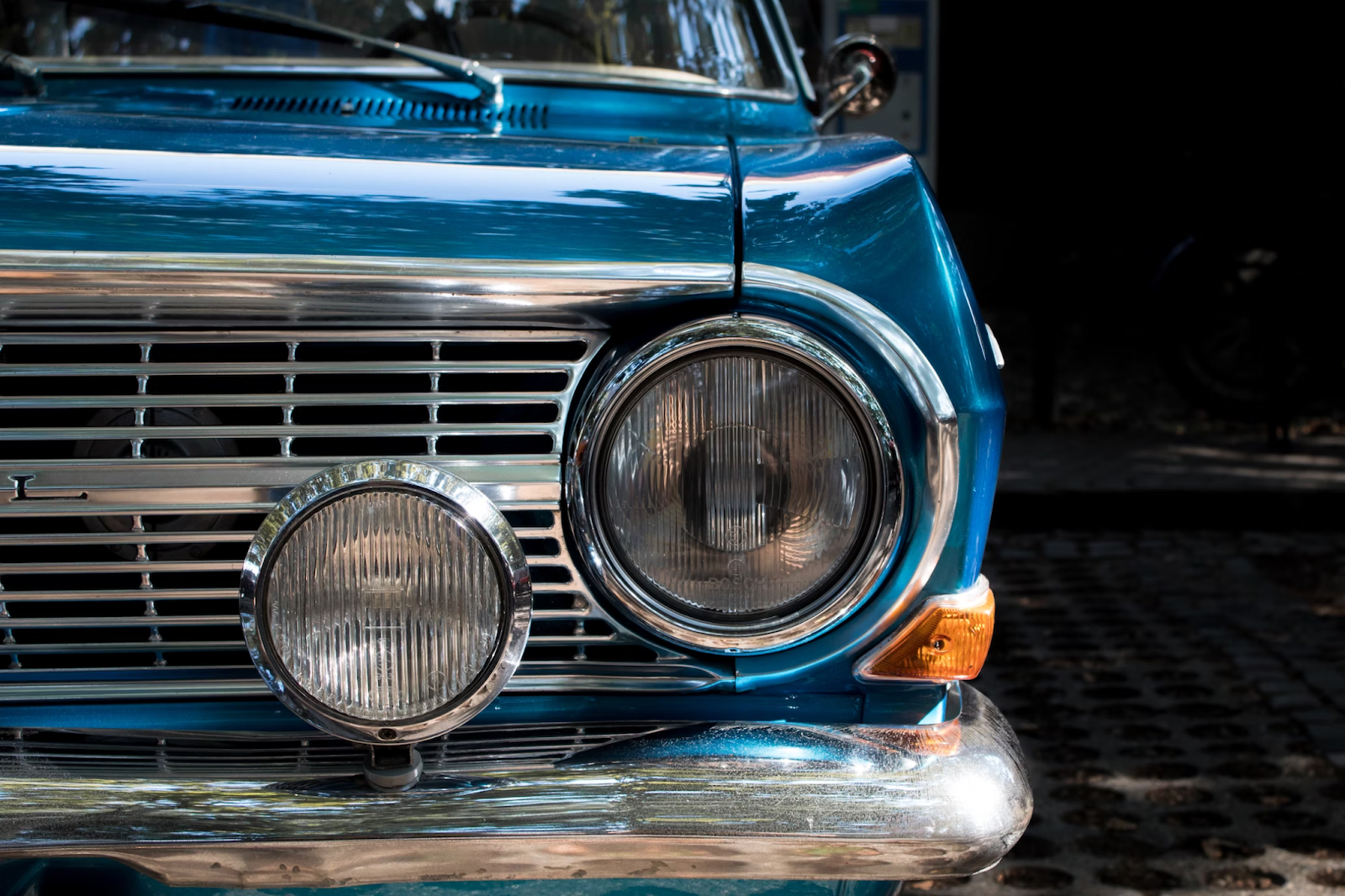 The Evolution of Automotive Lighting Technology: From Kerosene to LED 1 - Home improvement - iD Lights