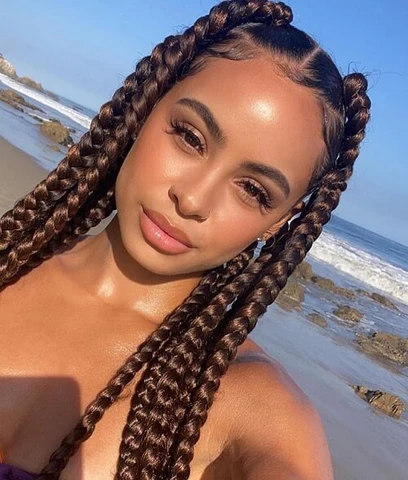 Close up views of a lady wearing the gorgeous  hairdo