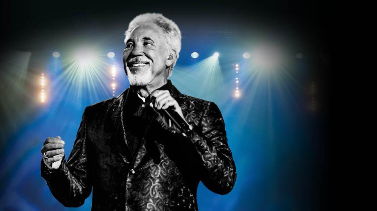 Unveiling the Wealth of a Musical Icon: Tom Jones Net Worth - Liverpoolbuzz