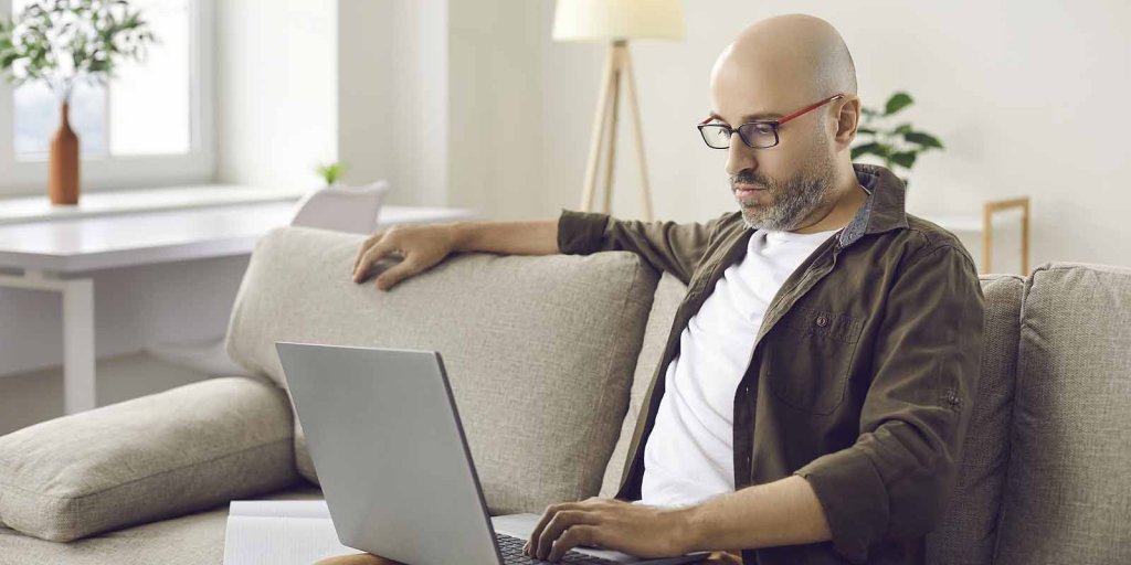 10 Remote Jobs That Pay Well, With Little or No Experience Required