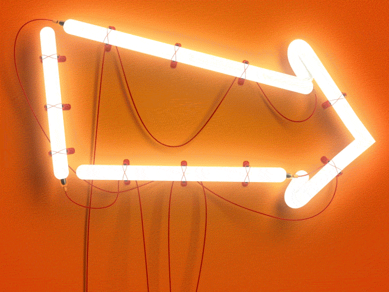 neon-sign-arrow-direction