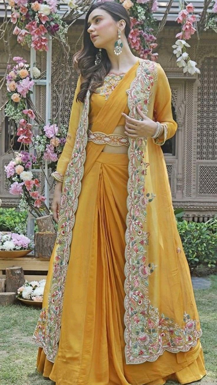 Jacket Style Banarasi Saree Draping
