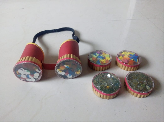 Learn How to Make a Paper Craft Kaleidoscope Goggle for Kids