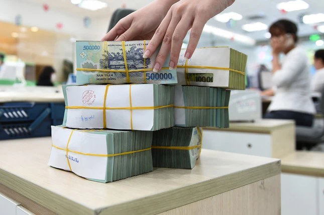 Vay đáo hạn ngân hàng Sacombank