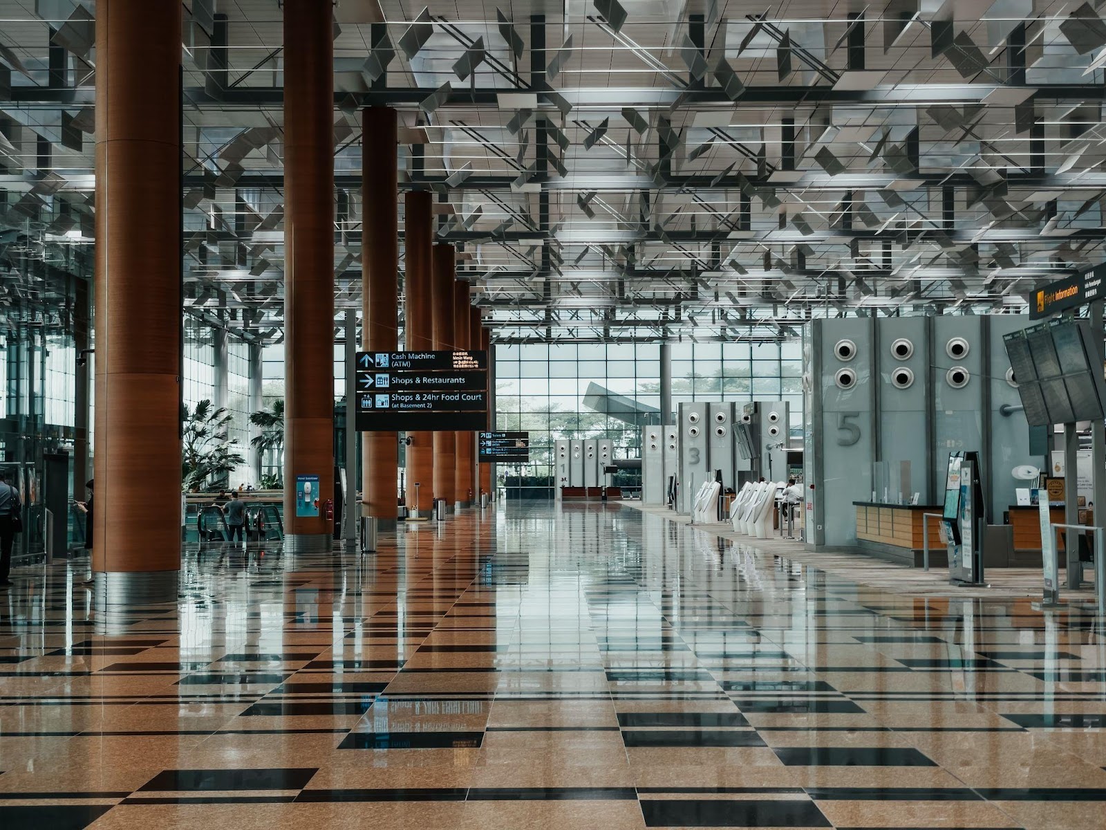 How to Navigate Airport like a Pro? – Education Blog