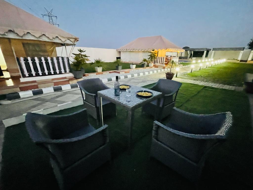 Villas for private party in Gurgaon