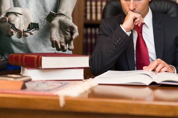 Navigating Legal Challenges: Criminal Law Attorney Services in Brampton