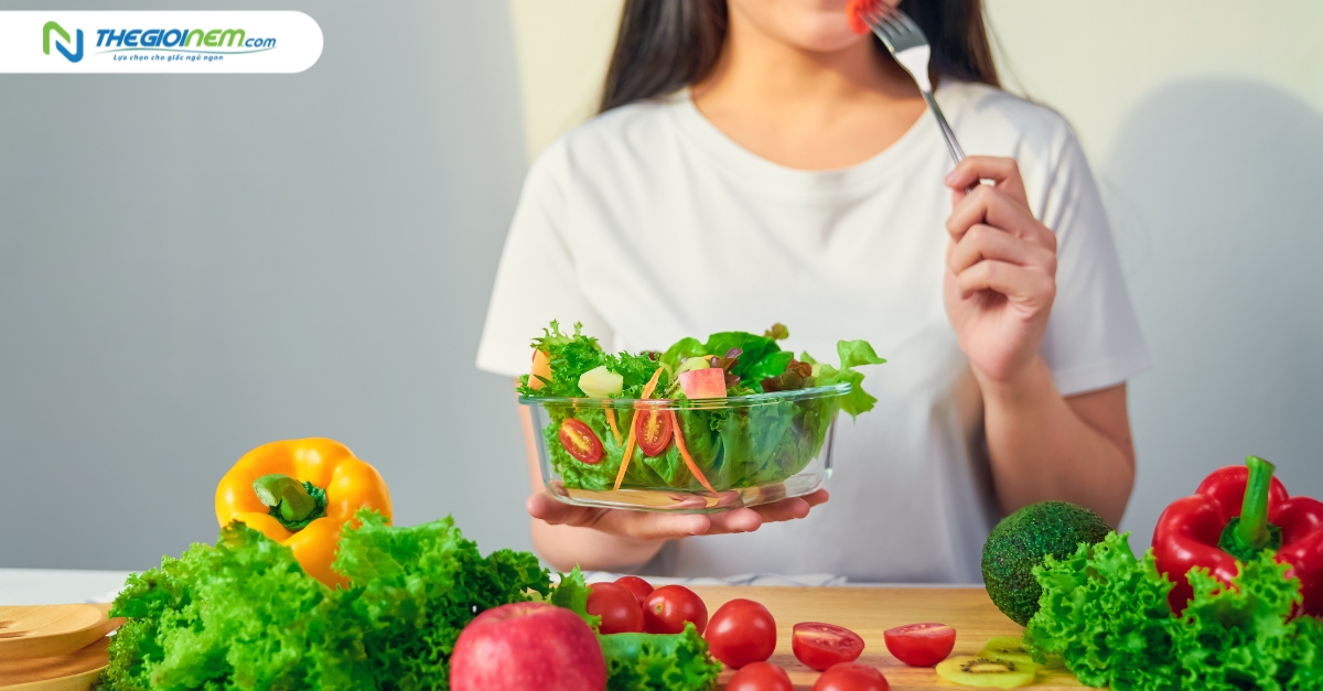 7 tuyệt chiêu ăn uống giúp giảm cân đón năm mới hiệu quả