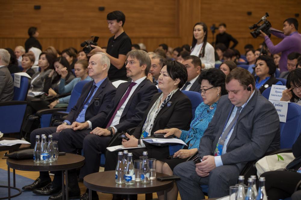В Бишкеке проходит I Международный форум по школьному питанию в странах СНГ