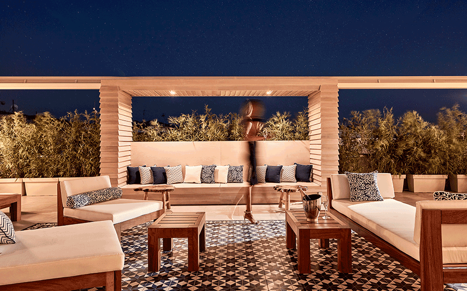 City Chic Urban Travel Hotel Delights