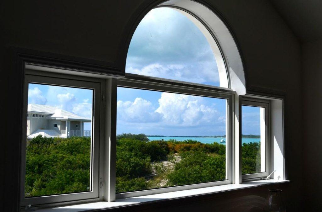 https://www.impactwindowsndoors.com/blog/wp-content/uploads/2019/07/hurricane-windows-Pompano-Beach-FL-1024x676.jpg