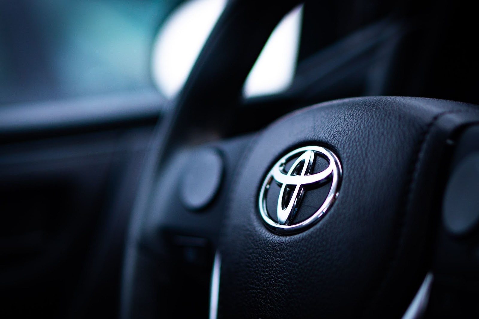 Toyota prius hybrid - siguranță