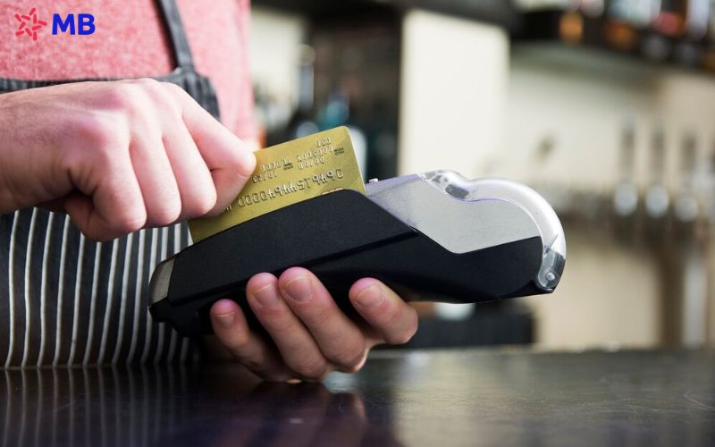 Hướng dẫn cách sử dụng thẻ tín dụng cho người mới sử dụng
