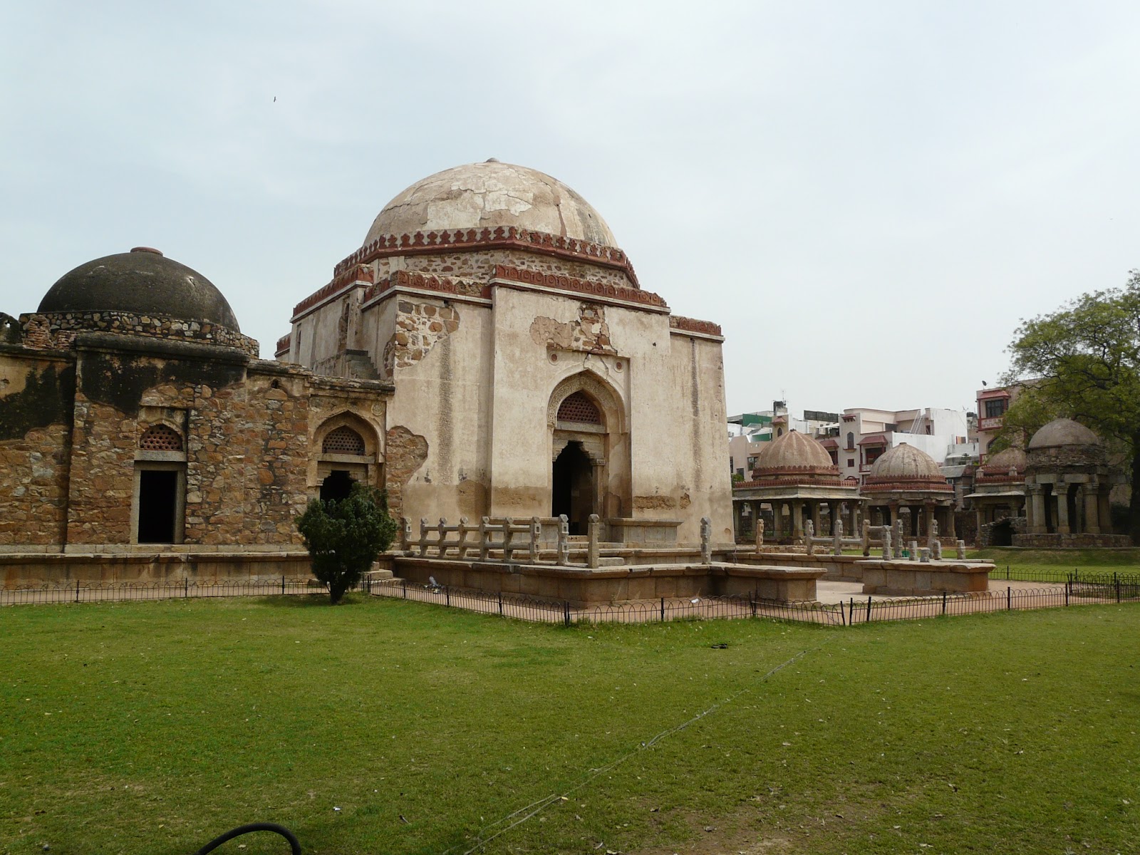 the tomb of Firuz Shah Tughlaq.