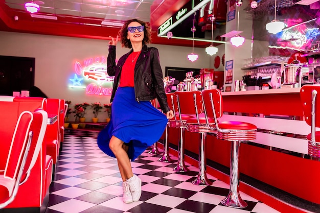 Glow And Glam Retail Magic