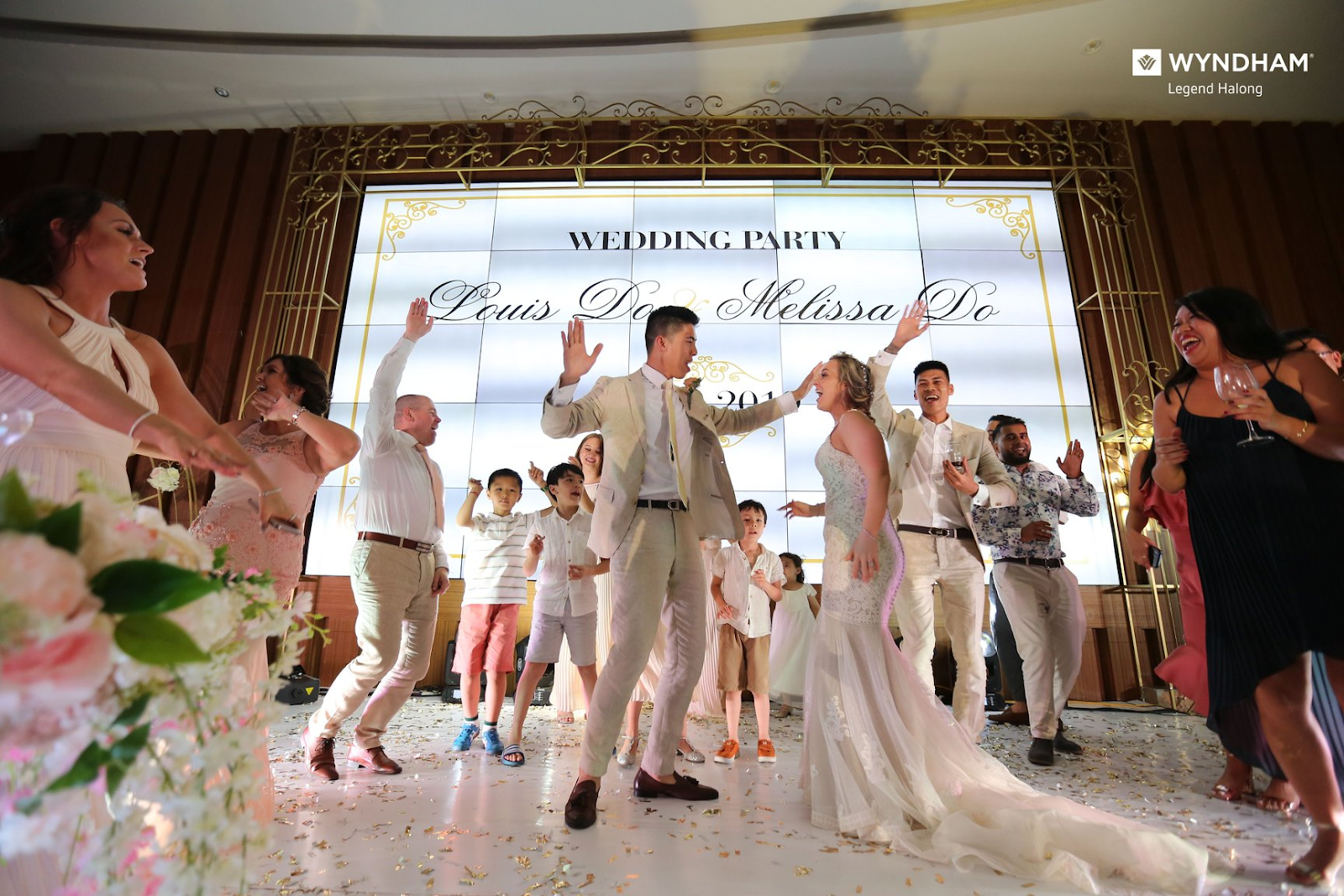 Organize a luxurious and classy wedding event in Ha Long