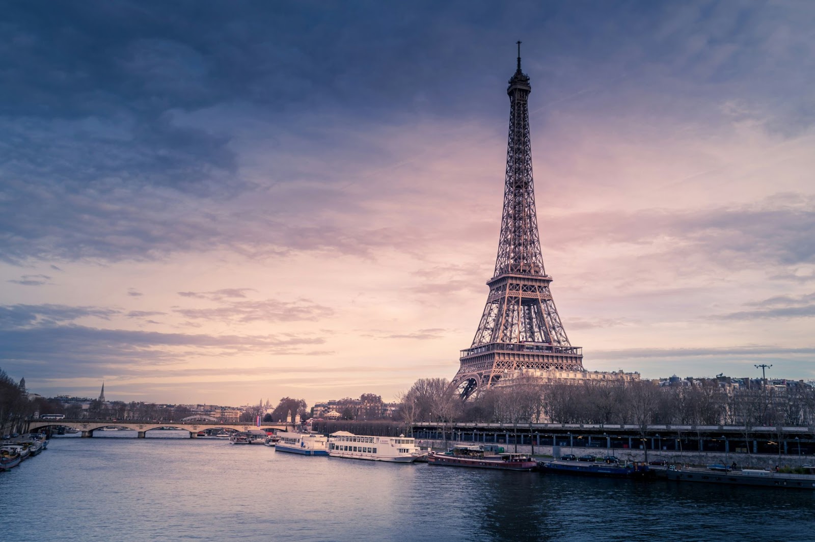 Top European Destinations to Visit in Summers: Paris
