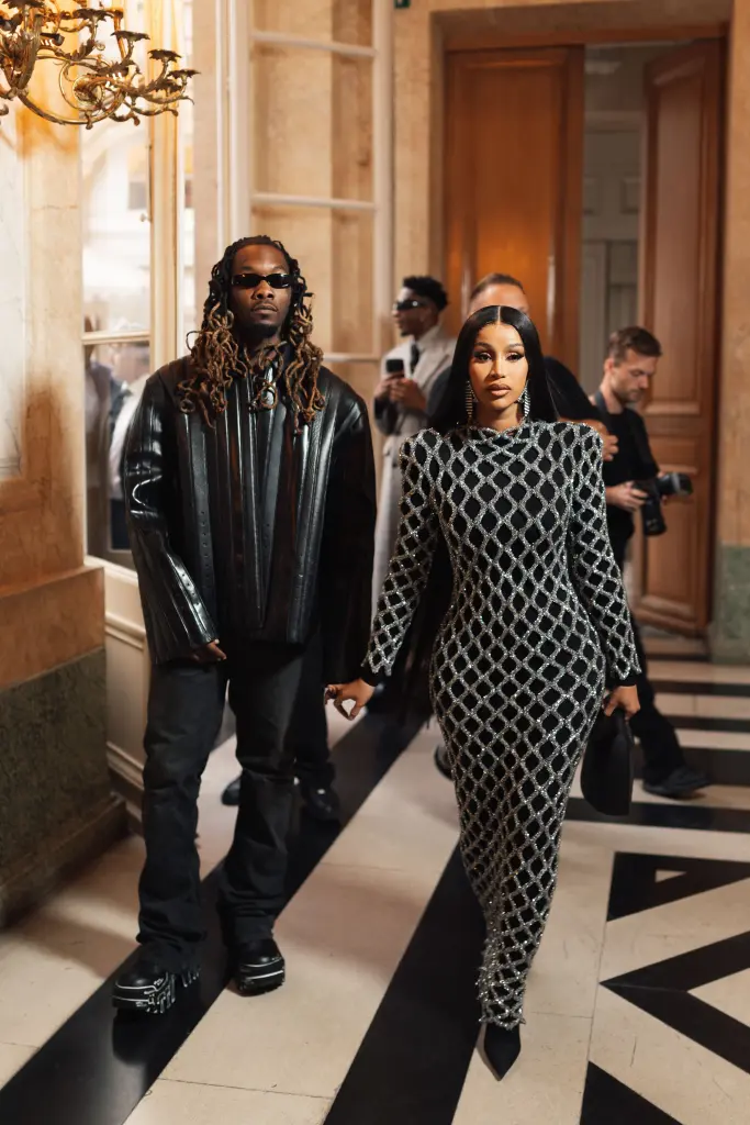 Cardi B Says Goodbye to Offset and Their Home: He Chooses His Mom over ...