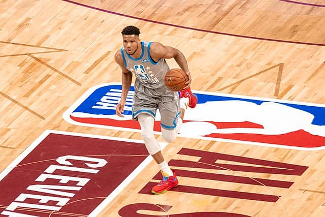 Giannis Antetokounmpo’s Net Worth: How He Made His Fortunes