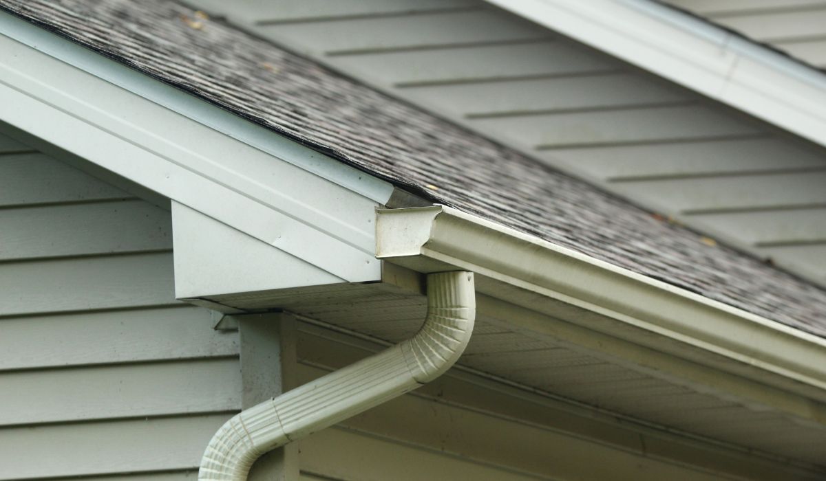 How to Add a Downspout to a Gutter: Ensure Proper Water Drainage