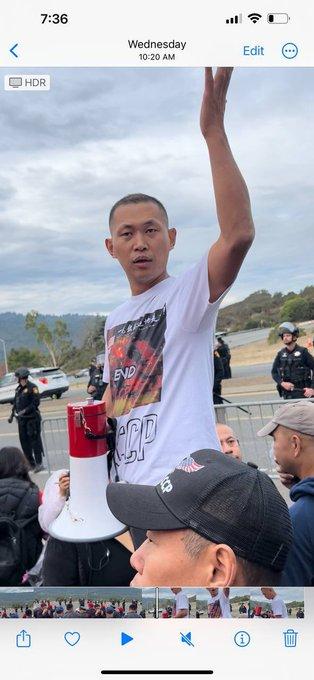短评/周锋锁