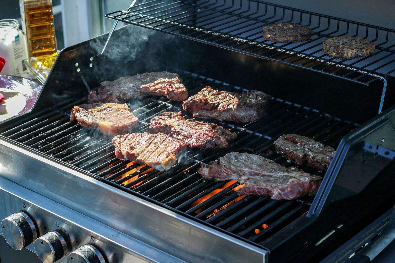 4 Essential Tips for Choosing the Perfect BBQ Grill