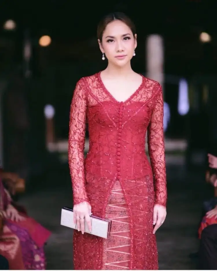 kebaya sunda