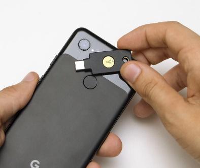 Chave de segurança YubiKey 5C usa NFC e USB-C para desbloqueio – Tecnoblog