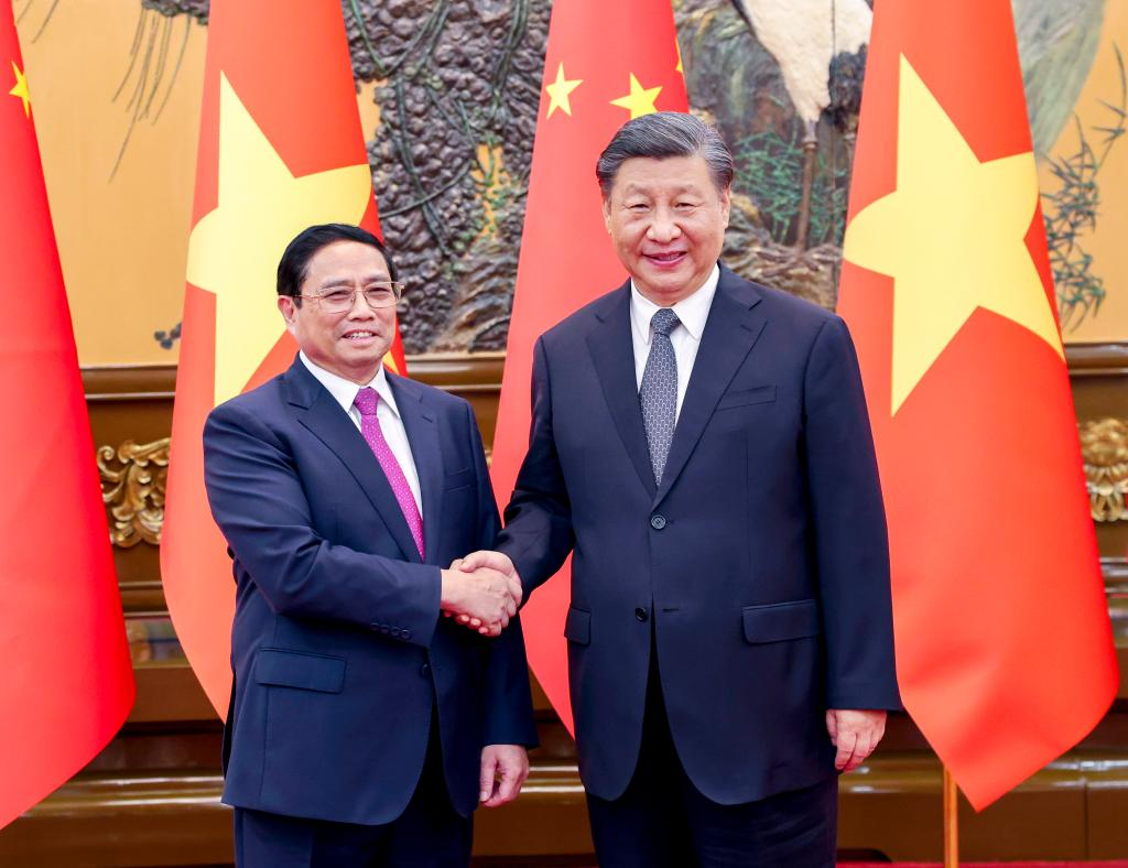 Xi meets with Vietnamese PM-Xinhua