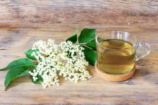 Benefici dell’infuso di sambuco