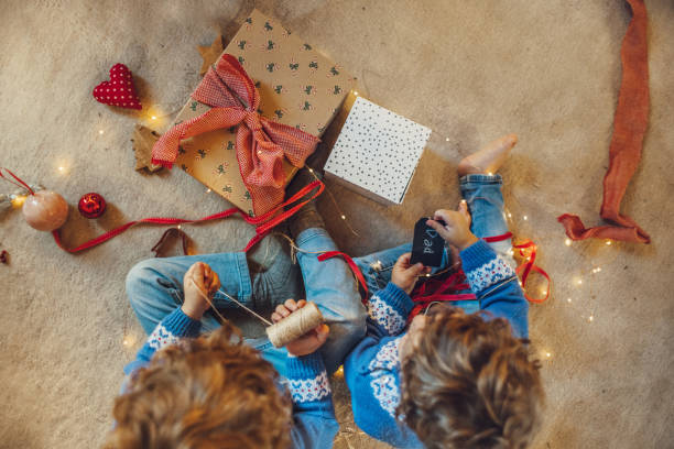 DIY Wrapping Paper