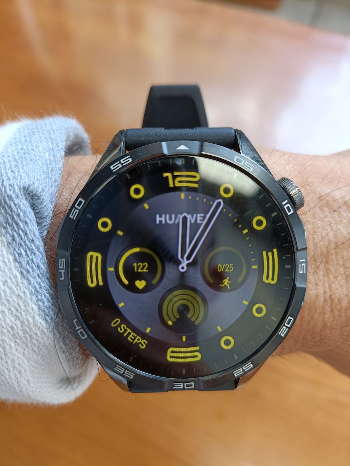 Đánh giá Huawei Watch GT4 chi tiết: Liệu có nên mua?