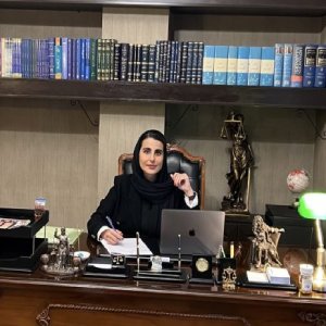 مریم عرب رحمتی پور بهترین وکیل تهران