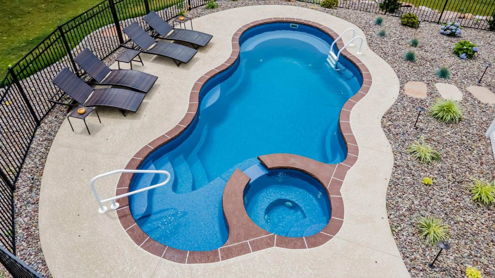 7 Expert Spring Pool Renovation Tips