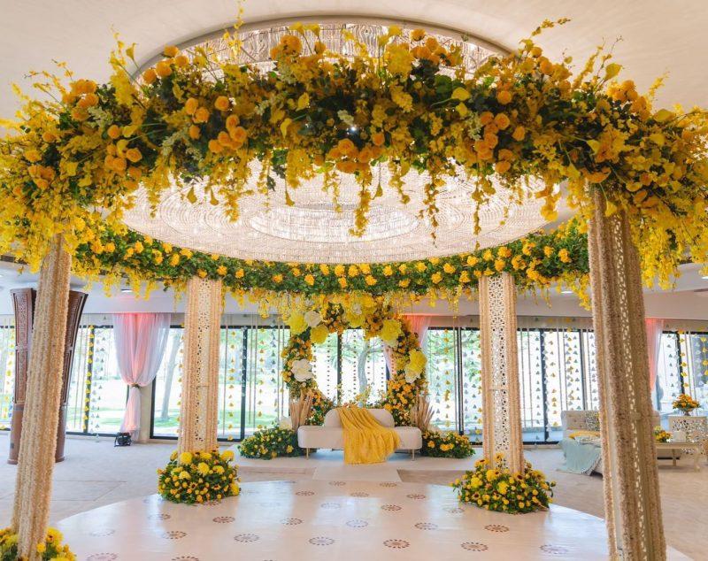 https://media.weddingz.in/images/20220913173923/DreamzKrraftWeddings-800x634.jpg