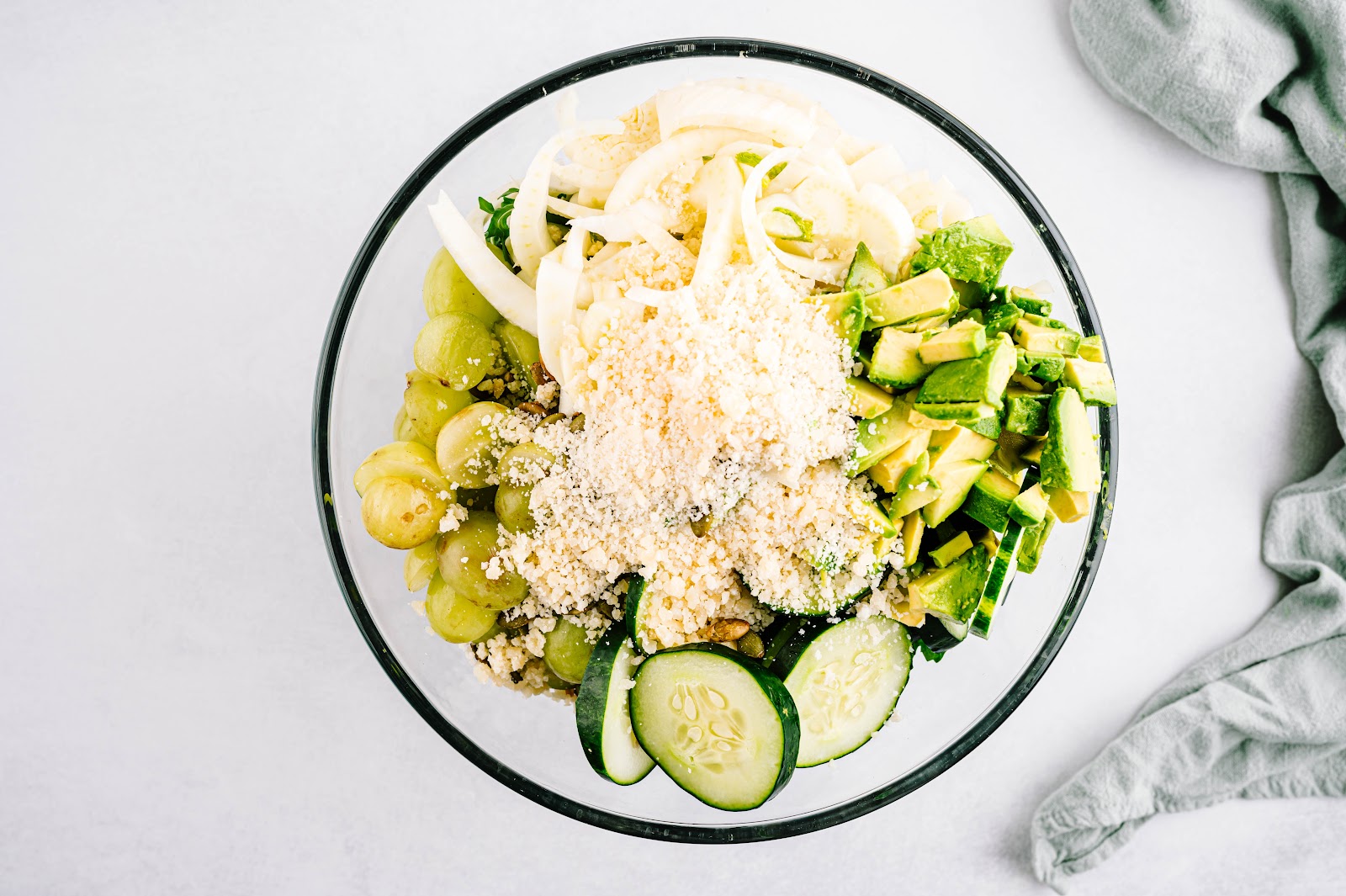 Mix all salad ingredients in a serving bowl. 