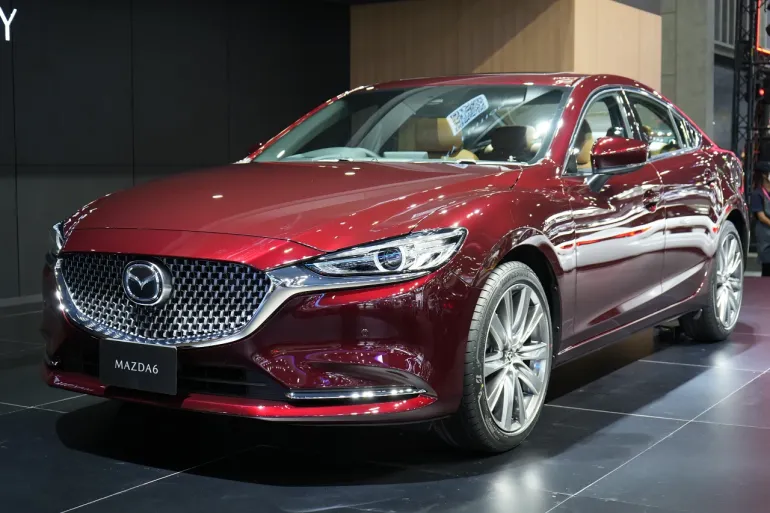 รถยนต์ Mazda 6