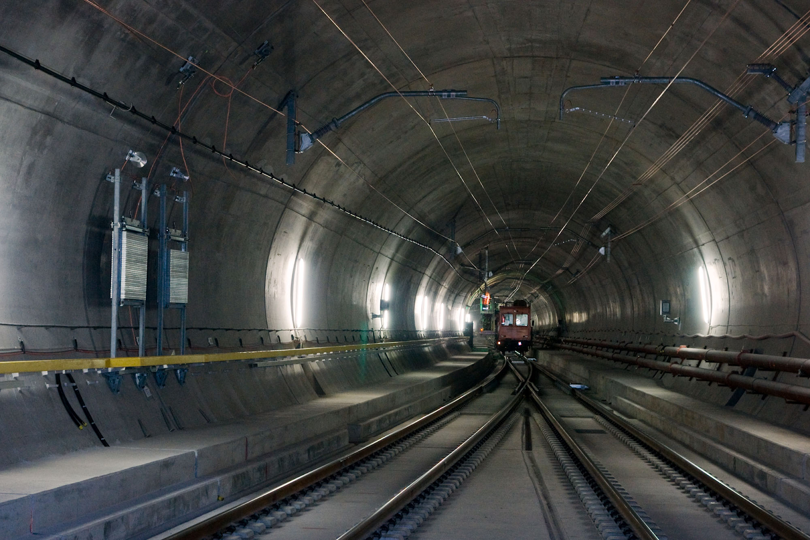 St. Gotthard (Photo: Wikipedia)