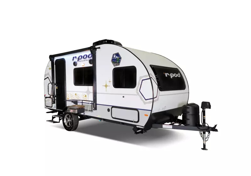 10 Best Small Camper Trailers with Bathrooms - r-pod RP-153C Exterior