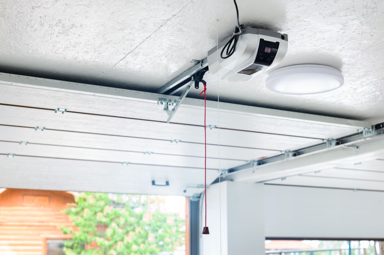 Learn how to pick the best garage door opener with our easy-to-follow guide. Get everything you need to know about selecting an opener!