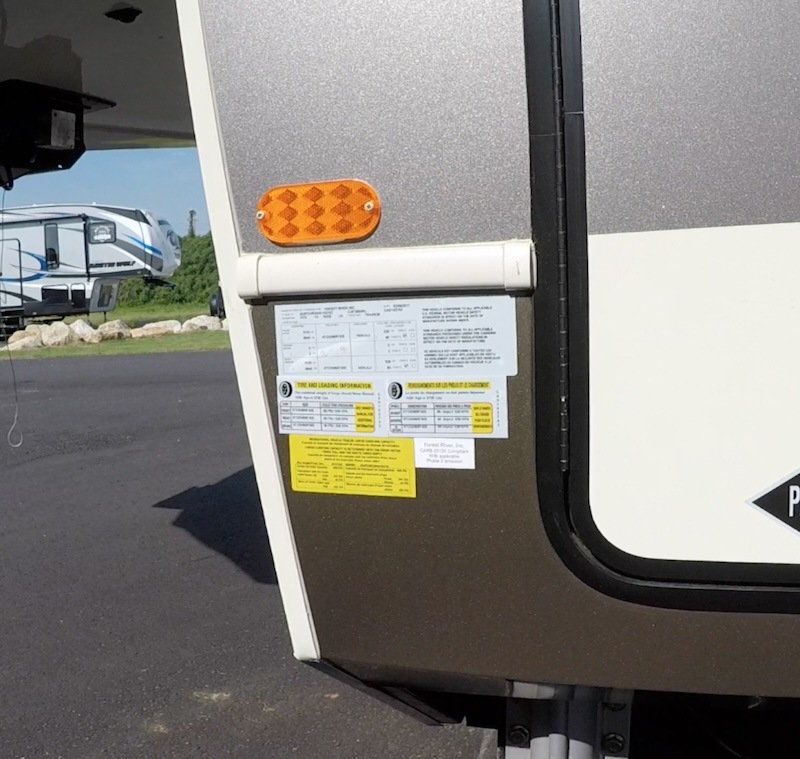 weight of travel trailer