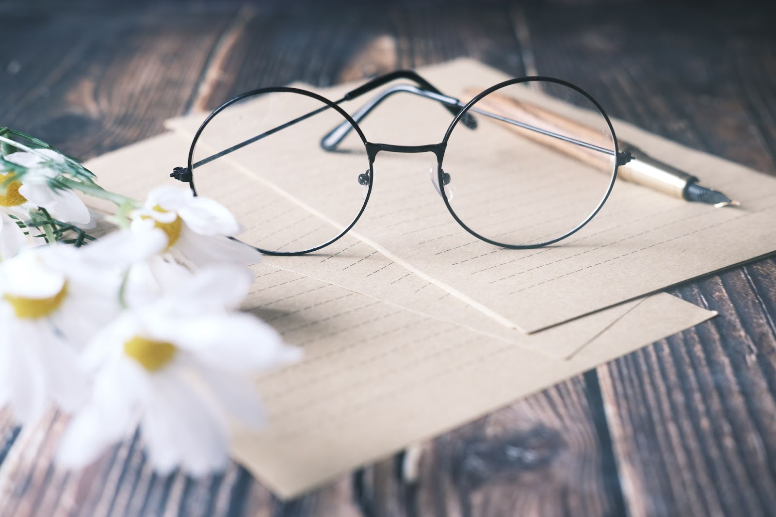 Materiale în trend pentru rame de ochelari