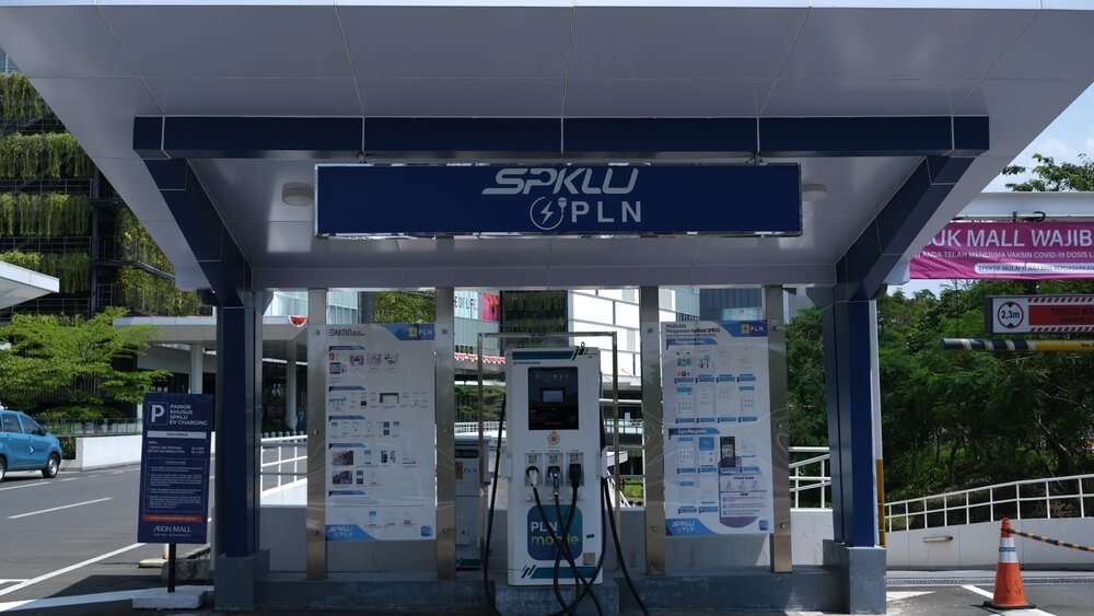 mobil listrik, Perbandingan Harga
