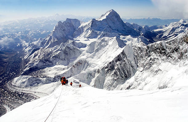 Exploring the Mysteries and Realities of Mount Everest 2