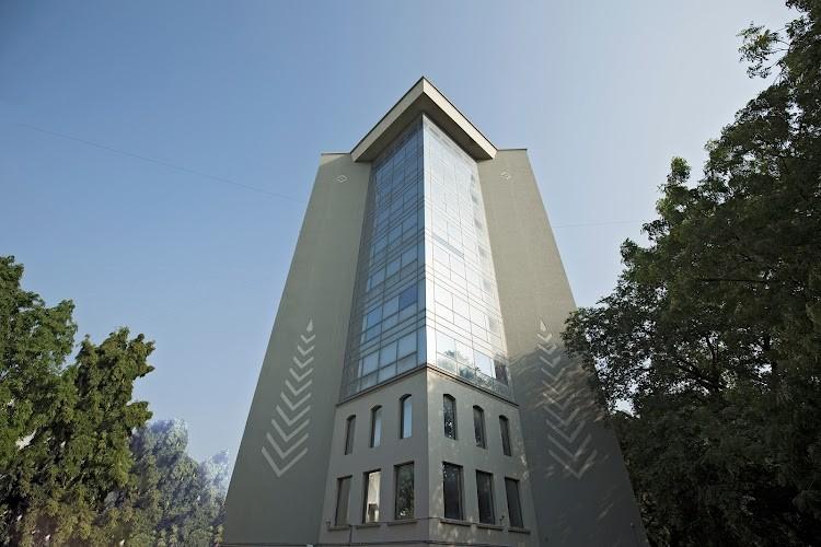 Som Lalit College of Commerce 