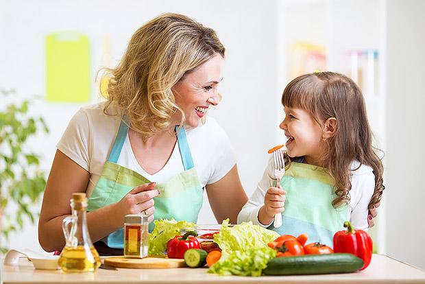 10 Ways to Get Kids to Eat Vegetables | MyFoodDiary