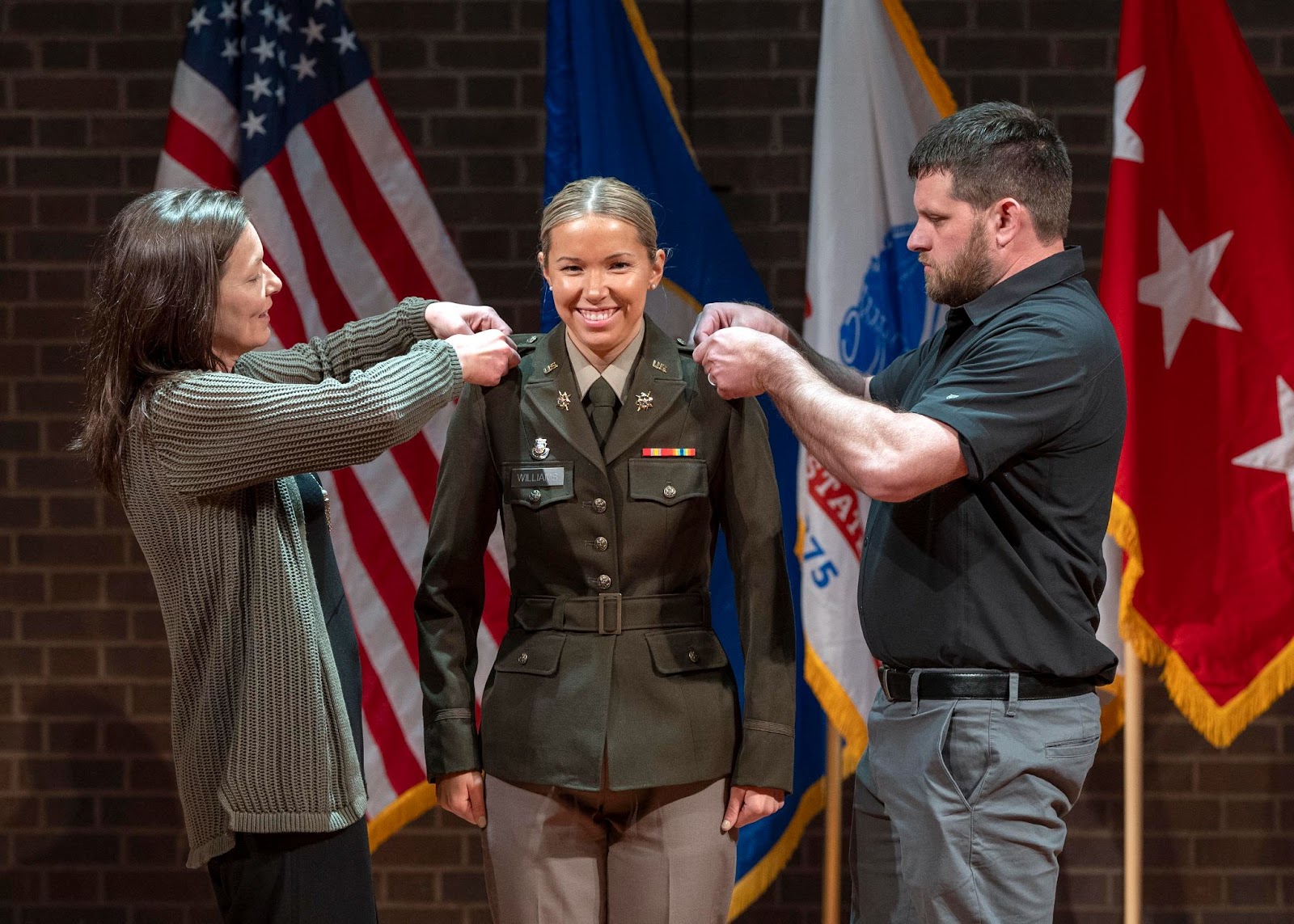 Outstanding alumni: Serena Williams earns rank of 2nd lieutenant ...