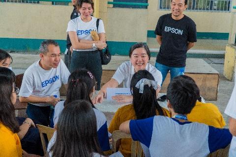 ?Epson Philippines' mentorship workshop provides student leaders with career insights and future-ready skills 1