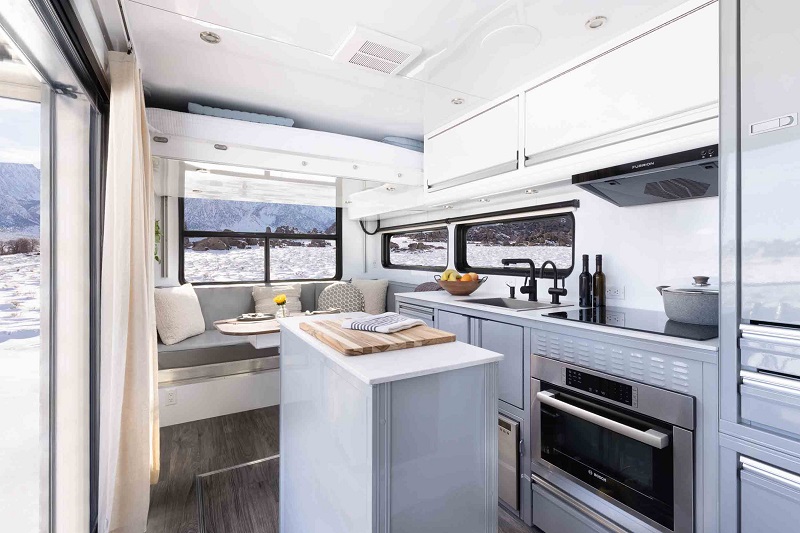 12 Best 4 Season Travel Trailer Brands In 2024 Living Vehicle interior