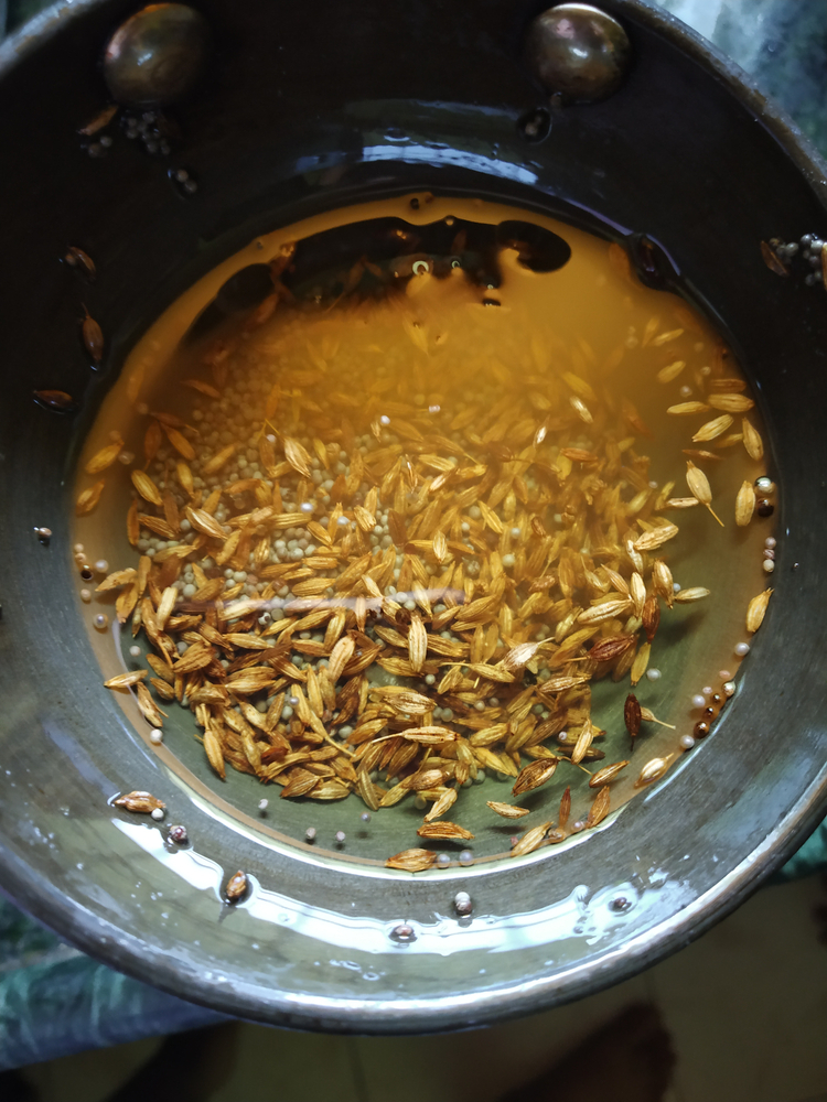 heating oil for hyderabadi biryani